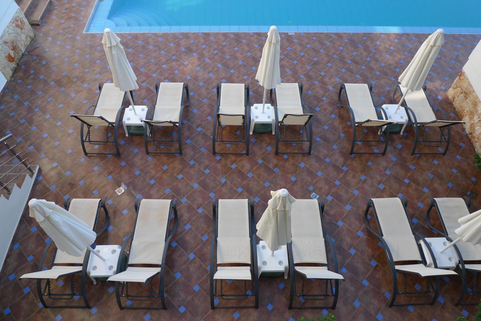 Theros Hotel Tavronitis Exterior foto